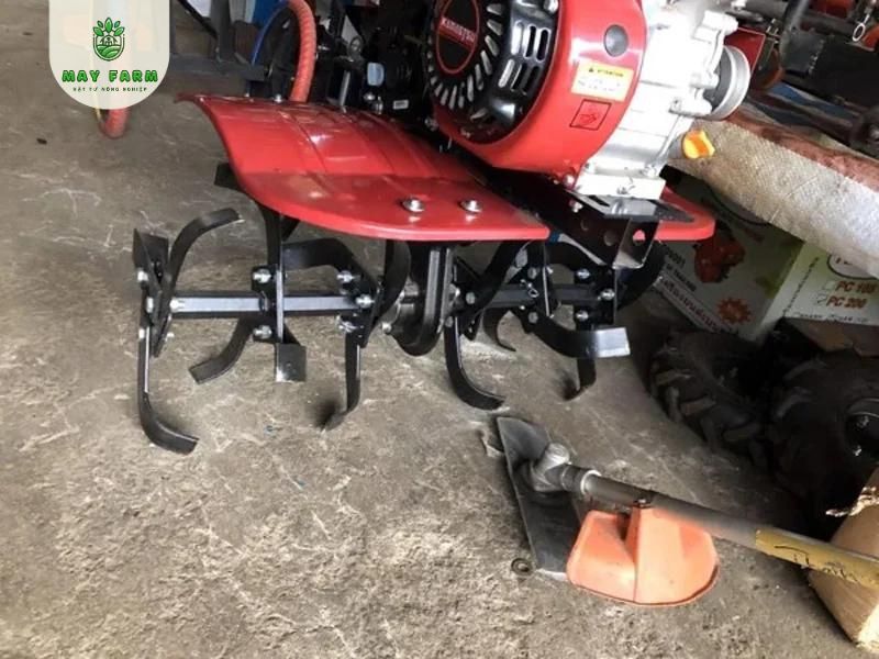 Chạy được 24 lưỡi xới