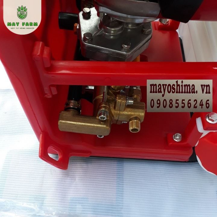 Động cơ của bình xịt thuốc Honda VONGA F-747 siêu khỏe